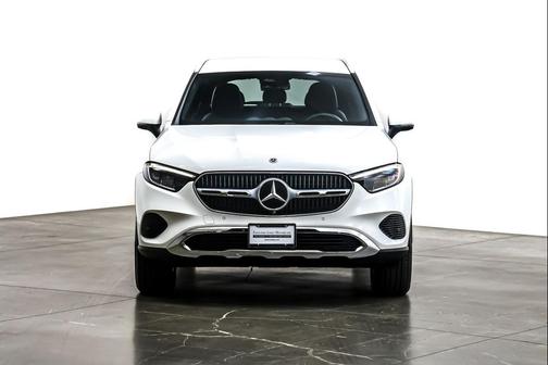 2025 Mercedes-Benz GLC 300 Base
