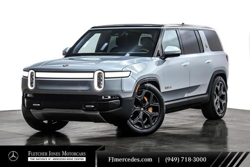 2023 Rivian R1S Adventure