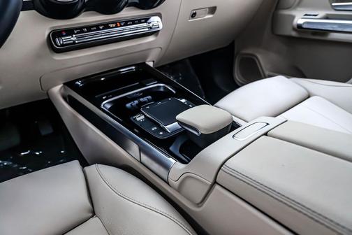 2022 Mercedes-Benz GLB 250 Base
