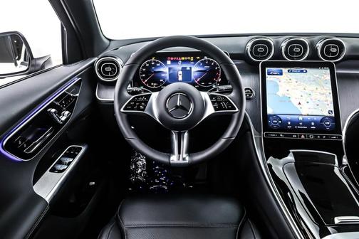2025 Mercedes-Benz GLC 300 Base