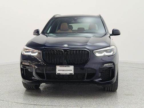 Carbon Black Metallic 2021 BMW X5 xDrive40i