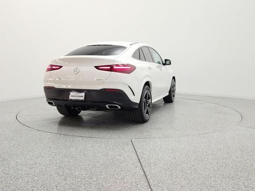Polar White 2026 Mercedes-Benz GLE 450 4MATIC