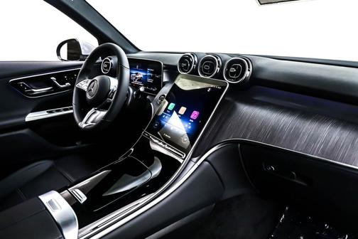 2026 Mercedes-Benz GLC 300 Base