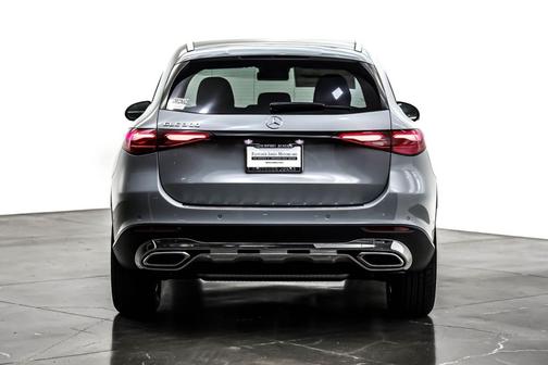 2026 Mercedes-Benz GLC 300 Base