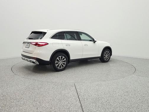 2025 Mercedes-Benz GLC 300 Base