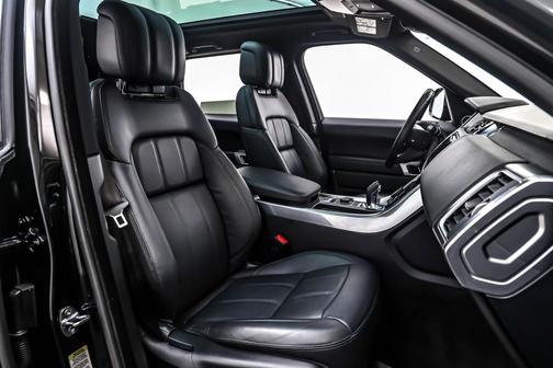 2021 Land Rover Range Rover Sport SE