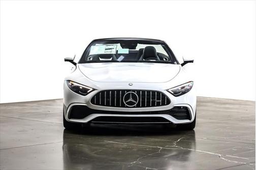 2025 Mercedes-Benz AMG SL 43 Base