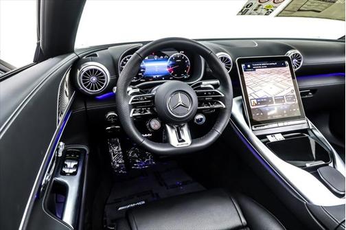 2025 Mercedes-Benz AMG SL 43 Base