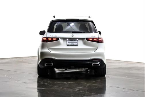 2024 Mercedes-Benz GLS 450 4MATIC
