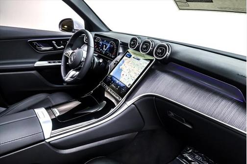 2025 Mercedes-Benz GLC 350e Base