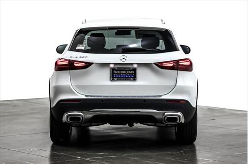 2025 Mercedes-Benz GLA 250 Base