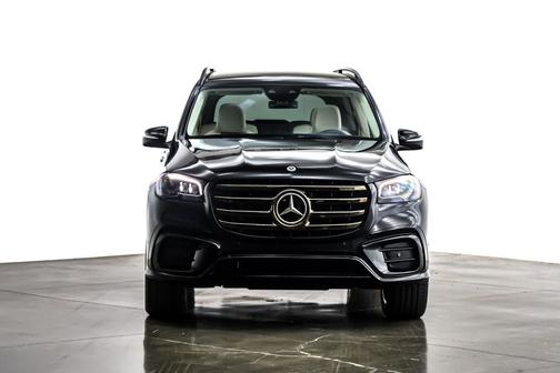 2026 Mercedes-Benz GLS 450 4MATIC