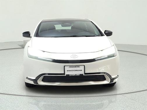 Wind Chill Pearl 2024 Toyota Prius Prime XSE
