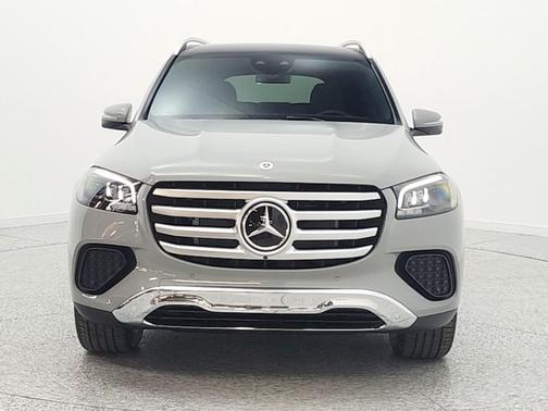 MANUFAKTUR Alpine Grey 2026 Mercedes-Benz GLS 450 4MATIC