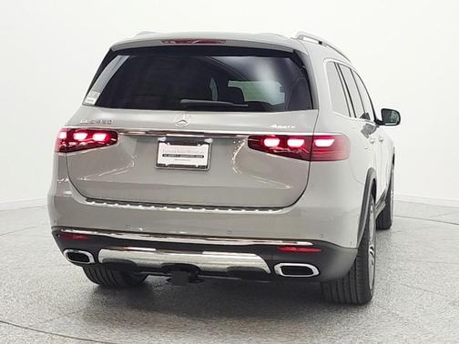 MANUFAKTUR Alpine Grey 2026 Mercedes-Benz GLS 450 4MATIC