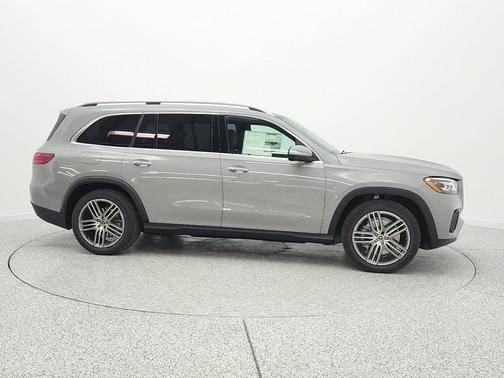 MANUFAKTUR Alpine Grey 2026 Mercedes-Benz GLS 450 4MATIC