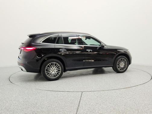 Black 2023 Mercedes-Benz GLC 300 4MATIC