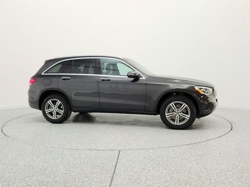 Graphite Grey Metallic 2022 Mercedes-Benz GLC 300 Base