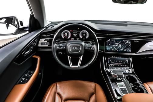 2022 Audi Q8 55 Premium Plus