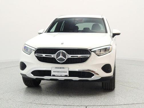 Polar White 2026 Mercedes-Benz GLC 300 Base