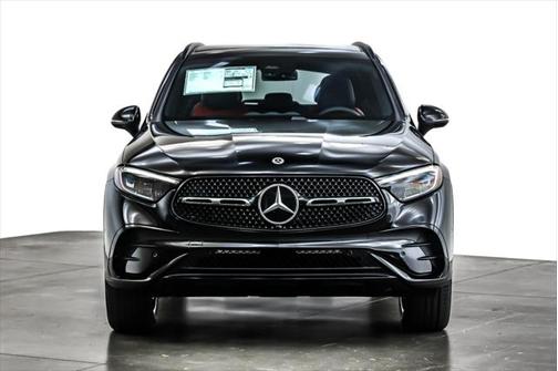 2025 Mercedes-Benz GLC 350e Base