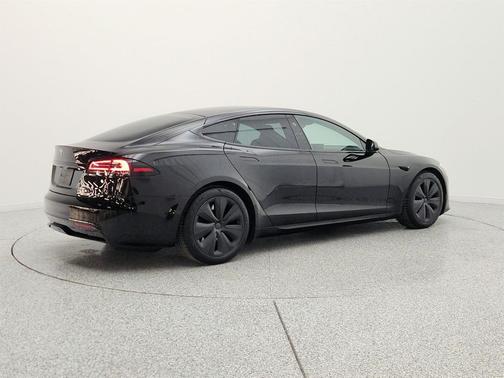 Solid Black 2022 Tesla Model S Dual Motor All-Wheel Drive