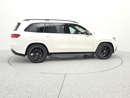 2024 Mercedes-Benz GLS 450 4MATIC