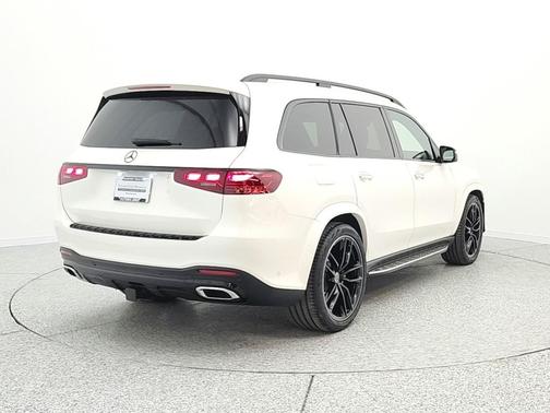 2024 Mercedes-Benz GLS 450 4MATIC