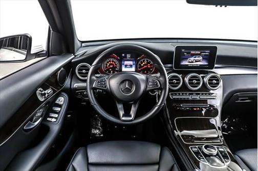 2018 Mercedes-Benz GLC 300 Base
