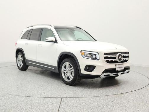 Polar White 2023 Mercedes-Benz GLB 250 Base