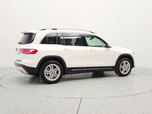Polar White 2023 Mercedes-Benz GLB 250 Base