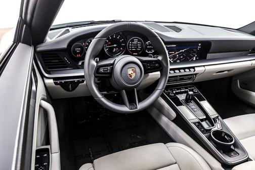 2023 Porsche 911 Carrera 4S