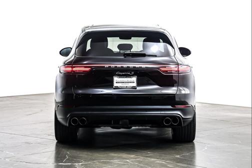 2021 Porsche Cayenne S