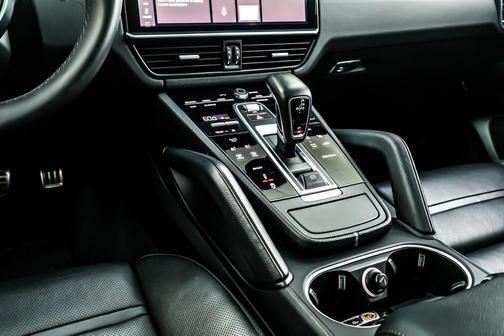 2021 Porsche Cayenne S
