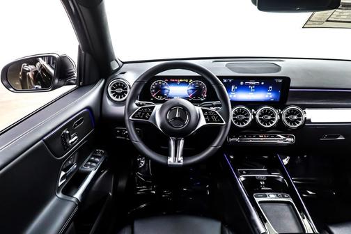 2026 Mercedes-Benz GLB 250 Base
