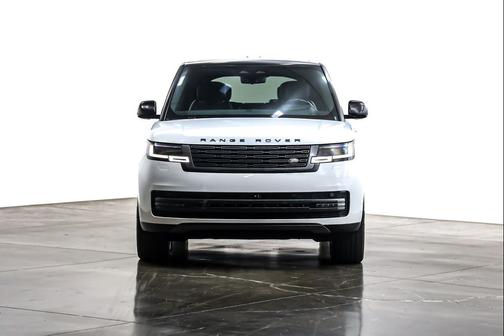 2025 Land Rover Range Rover P530 Autobiography