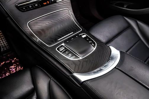 2022 Mercedes-Benz GLC 300 Base