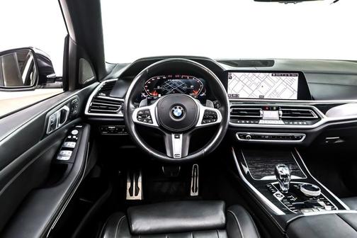 2021 BMW X7 M50i