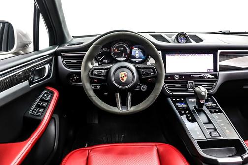 2023 Porsche Macan GTS