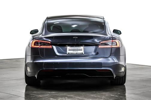 2022 Tesla Model S Dual Motor All-Wheel Drive