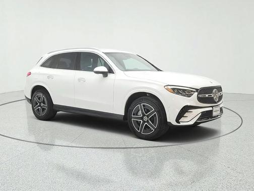Polar White 2024 Mercedes-Benz GLC 300 Base