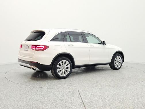 Polar White 2021 Mercedes-Benz GLC 300 Base