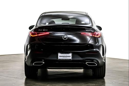 2025 Mercedes-Benz GLC 300 4MATIC Coupe