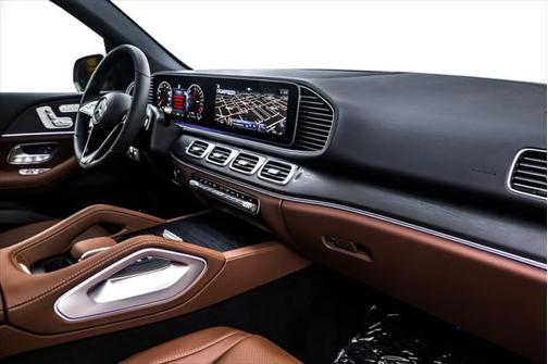 2025 Mercedes-Benz GLE 450e 4MATIC