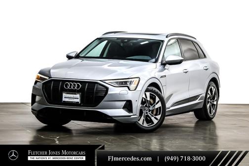 2022 Audi e-tron Premium