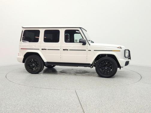 Polar White 2026 Mercedes-Benz G-Class G 550