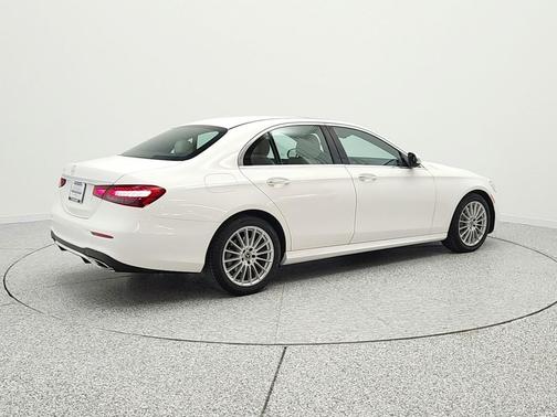 Polar White 2022 Mercedes-Benz E-Class E 350