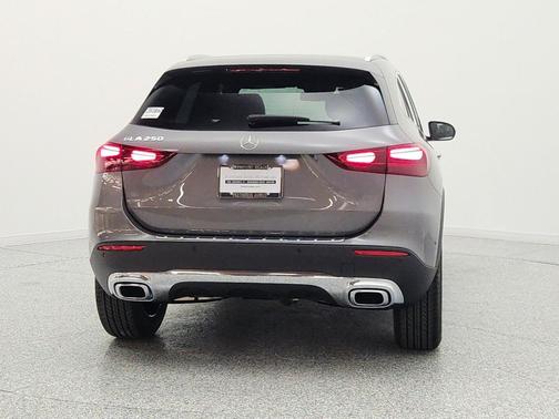 Mountain Grey Metallic 2026 Mercedes-Benz GLA 250 4MATIC