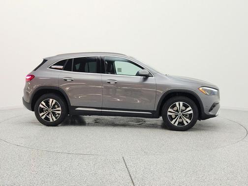 Mountain Grey Metallic 2026 Mercedes-Benz GLA 250 4MATIC