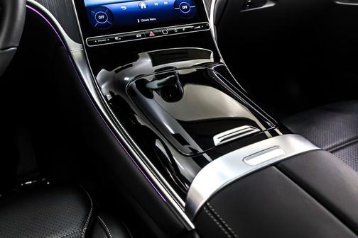 2026 Mercedes-Benz GLC 300 Base